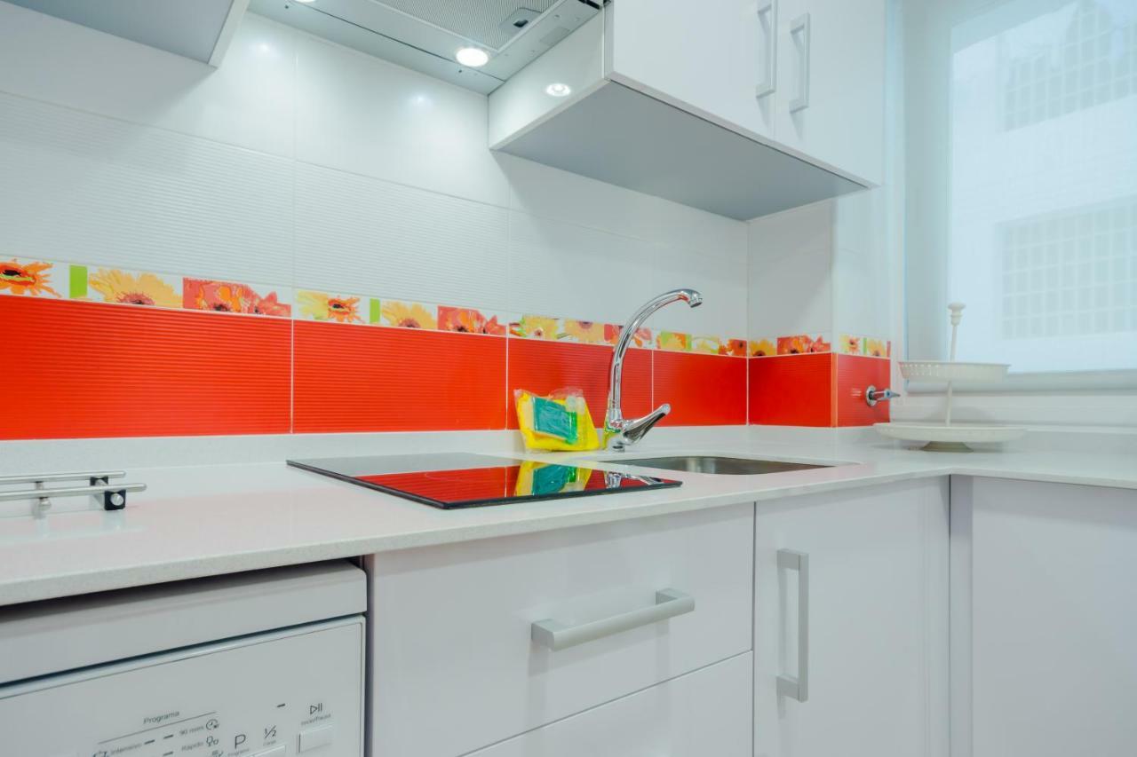 Apartamento Sea Views โรตา ภายนอก รูปภาพ